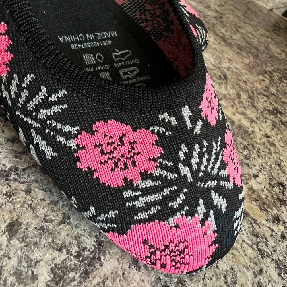 Serra Floral Slip-on Flats size 9 - Picture 7 of 8